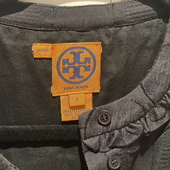 Tory Burch | Black Circle Pattern Dress | Size 8 | Elegant & Versatile - Picture 3 of 4